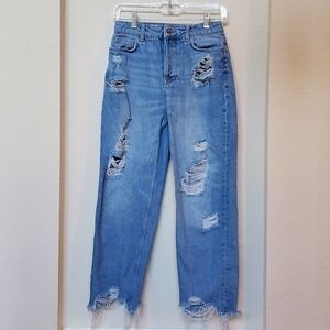 Zara Distressed Denim Jeans.  Size 4